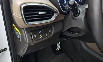 Hyundai Santafe 2019, 120111 км, за 14344.27 USD - фото 16