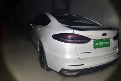 Ford Mondeo 2020, 68800 км, за 10303 USD