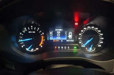 Ford Mondeo 2020, 68800 км, за 10303 USD - фото 11