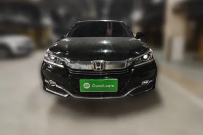 Honda Accord 2016, 106200 км, за 9281 USD
