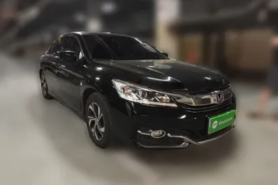 Honda Accord 2016, 106200 км, за 9281 USD