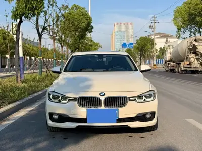 BMW 3 Series 2019, 143000 км, за 11184.98 USD