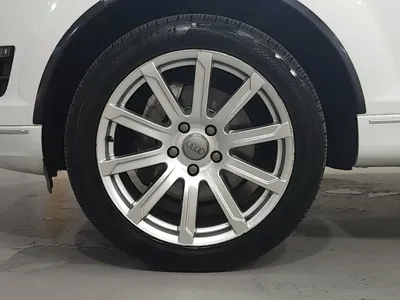 Audi Q7 2015, 202113 км, за 6665.38 USD
