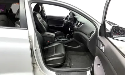 Hyundai Tucson 2016, 112163 км, за 5880.41 USD - фото 11