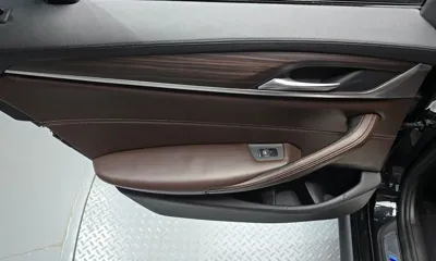 BMW 5-Series 2017, 121545 км, за 14212.07 USD - фото 25