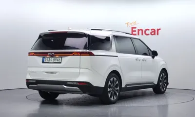 Kia Canival 2023, 74335 км, за 22027.1 USD