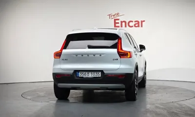 Volvo XC40 2021, 53393 км, за 19403.96 USD