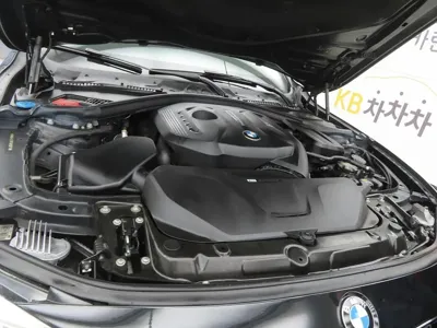 BMW 4-Series 2018, 96877 км, за 11564.71 USD - фото 19
