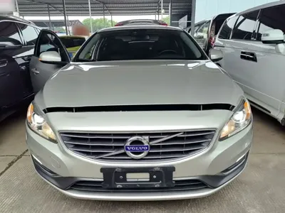 Volvo S60 2017, 102500 км, за 6783.27 USD