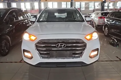 Hyundai ix35 2018, 110800 км, за 8482 USD
