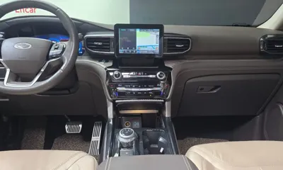 Ford Explorer 2021, 23343 км, за 24834.42 USD - фото 18