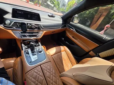 BMW 7-Series 2022, 46000 км, за 39385.59 USD - фото 10