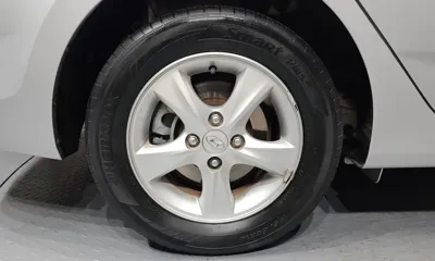 Hyundai Accent 2012, 73361 км, за 4266.77 USD