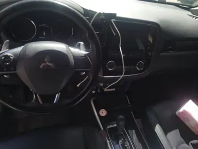 Mitsubishi Outlander 2019, 96800 км, за 10064.55 USD - фото 12