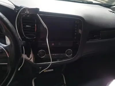 Mitsubishi Outlander 2019, 96800 км, за 10064.55 USD - фото 13