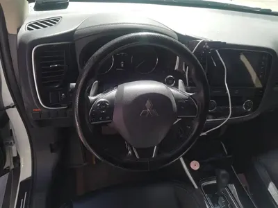 Mitsubishi Outlander 2019, 96800 км, за 10064.55 USD - фото 15