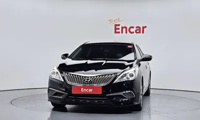 Hyundai Grandeur 2016, 120871 км, за 5848.3 USD