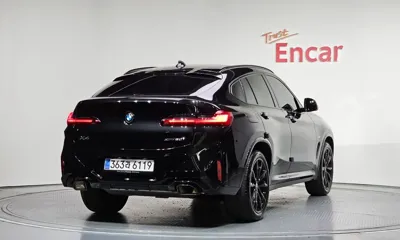 BMW X4 2025, 8535 км, за 52367.99 USD