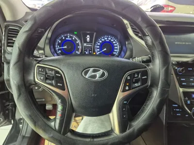 Hyundai Grandeur 2014, 207002 км, за 2762.43 USD - фото 11