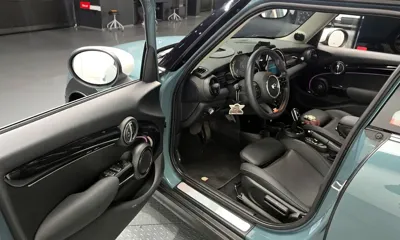 MINI Cooper 2023, 12768 км, за 17692.72 USD - фото 10