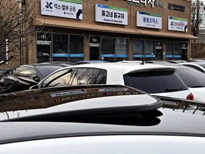 Hyundai Genesis 2011, 168001 км, за 5715.23 USD - фото 19