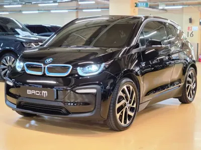 BMW i3 · 2021 год