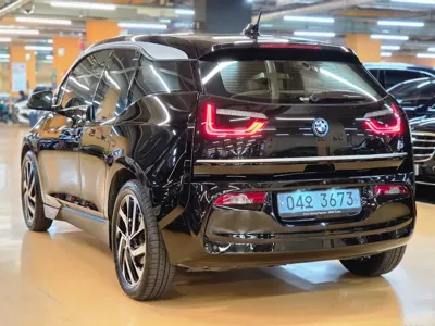 BMW i3 2021, 50000 км, за 18708.15 USD
