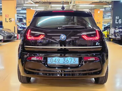 BMW i3 2021, 50000 км, за 18708.15 USD