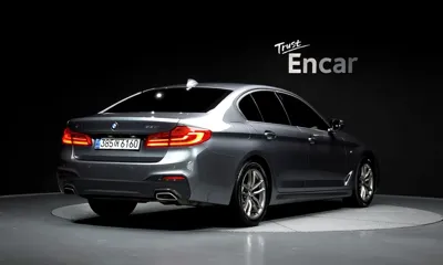 BMW 5-Series 2018, 61083 км, за 14236.49 USD