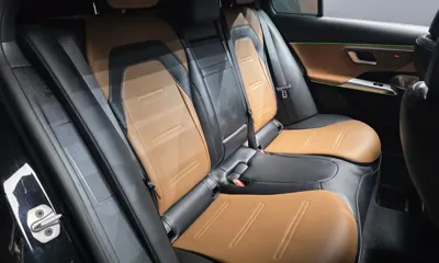 Mercedes-Benz E-Class 2025, 3547 км, за 79442.57 USD - фото 11