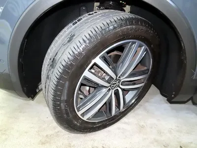 Volkswagen Tiguan 2021, 68522 км, за 22053.1 USD - фото 20