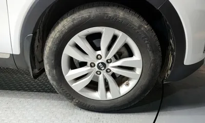 Kia Sorento 2016, 152449 км, за 7135.78 USD