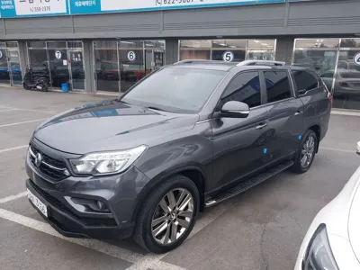 KG_Mobility_Ssangyong Rexton · 2018 год
