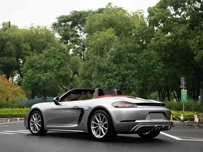 Porsche 718 2022, 15000 км, за 63062.61 USD