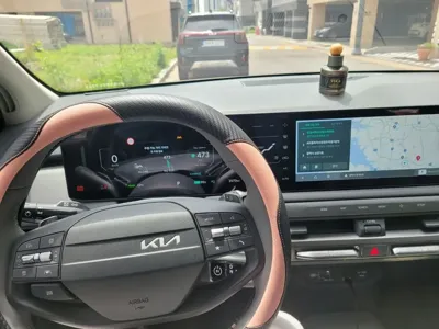 Kia EV3 2025, 8600 км, за 8874.89 USD - фото 6