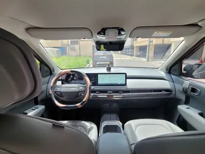 Kia EV3 2025, 8600 км, за 8874.89 USD - фото 8