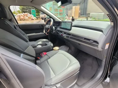 Kia EV3 2025, 8600 км, за 8874.89 USD - фото 10