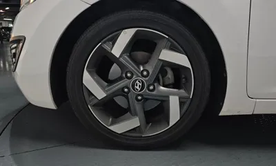 Hyundai Avante 2012, 95424 км, за 2605.86 USD