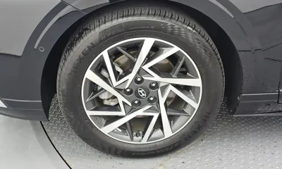 Hyundai Grandeur 2023, 30624 км, за 20161.3 USD