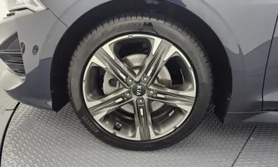 Kia K5 2020, 64077 км, за 14900.65 USD