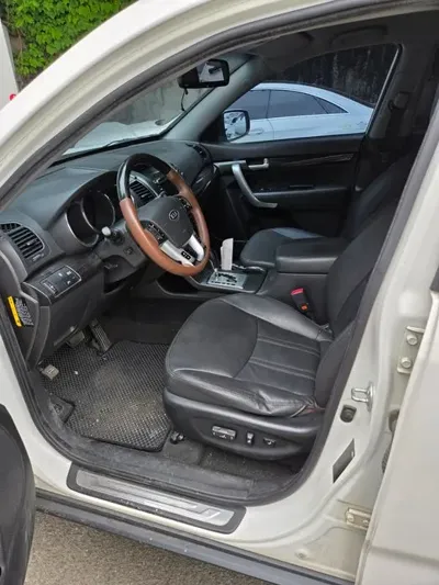 Kia Sorento 2012, 357356 км, за 1886.55 USD