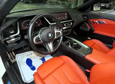 BMW Z4 2023, 74781 км, за 36694.24 USD - фото 12