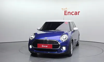 MINI Cooper 2019, 27747 км, за 10174.61 USD