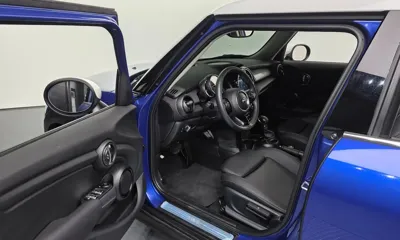MINI Cooper 2019, 27747 км, за 10174.61 USD - фото 10