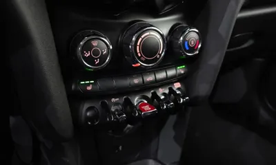 MINI Cooper 2019, 27747 км, за 10174.61 USD - фото 15