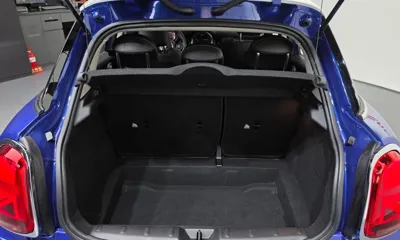 MINI Cooper 2019, 27747 км, за 10174.61 USD - фото 18