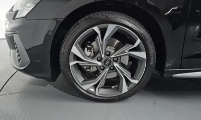 Audi A3 2024, 2206 км, за 19377.29 USD