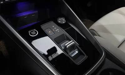 Audi A3 2024, 2206 км, за 19377.29 USD - фото 9