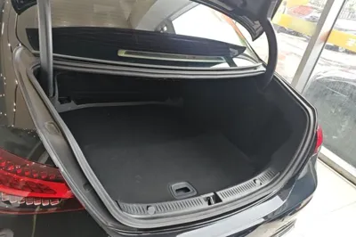 Mercedes-Benz E-Class 2021, 87000 км, за 36865 USD - фото 22