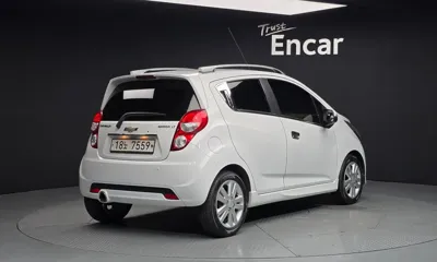 ChevroletGMDaewoo Spark 2014, 75976 км, за 2034.92 USD